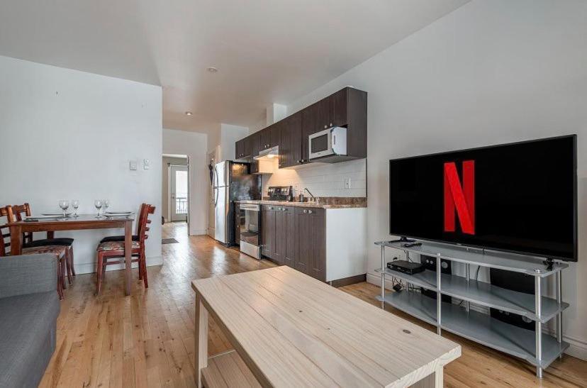 5-Star Prime Location - Bright Condo Montréal Exteriör bild