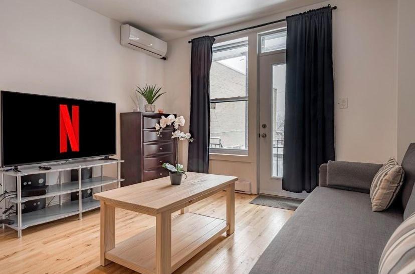 5-Star Prime Location - Bright Condo Montréal Exteriör bild
